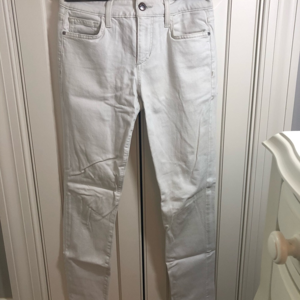 White skinny Joes jeans